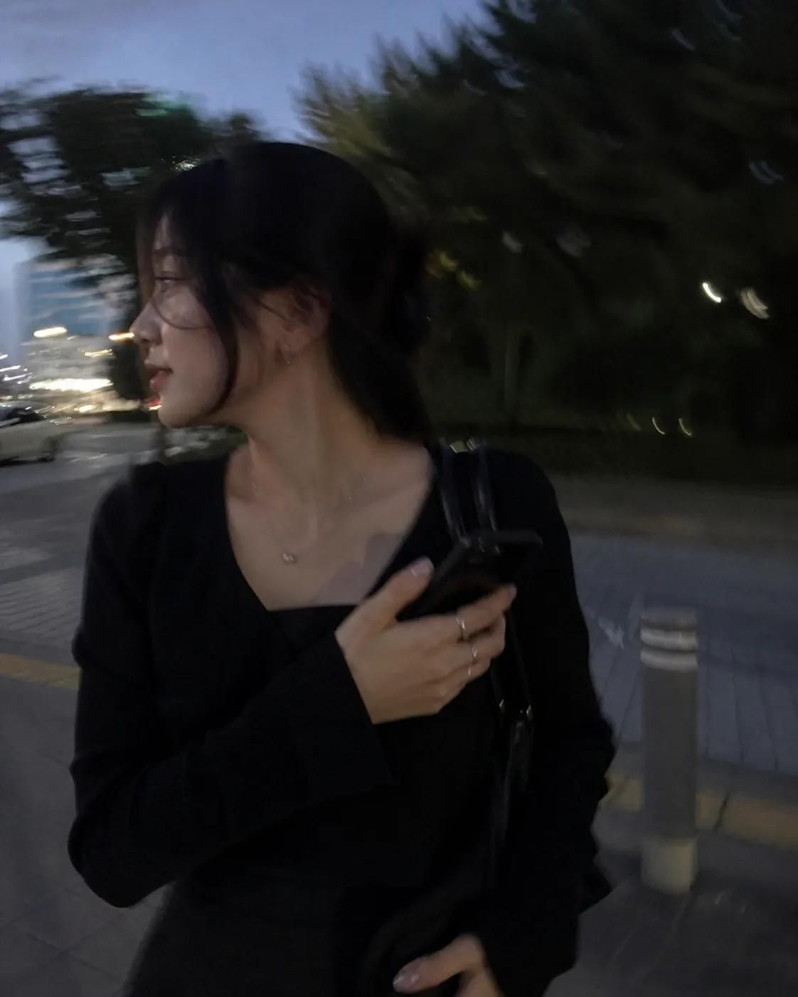 AI 日常生活 iPhone 抓拍