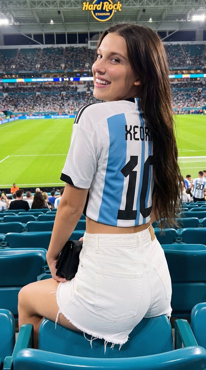 Argentina stadium supporter portrait: GPT Image 2 prompt