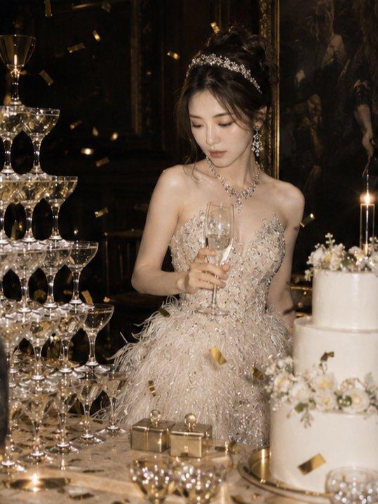 财阀千金奢华生日宴写真