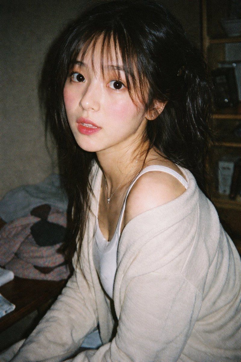 复古 35mm 闪光灯人像